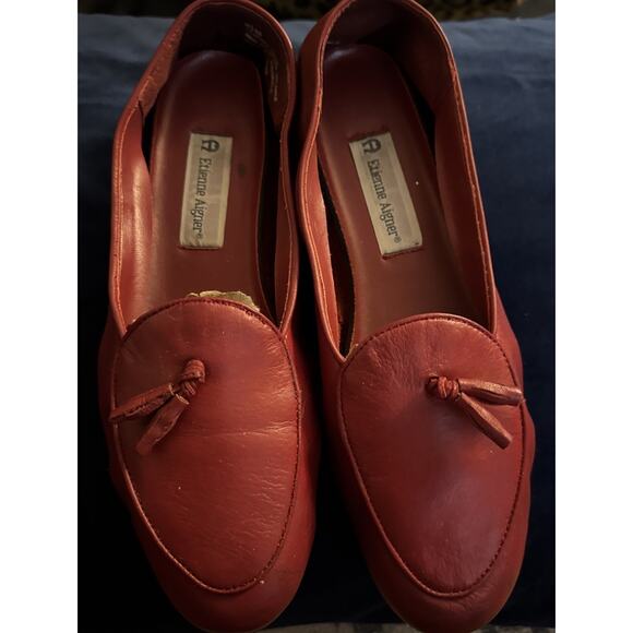 Etienne Aigner Red Leather Loafer Shoes Size 8 1/2M Tassels Non Slip Bottoms - Picture 1 of 6